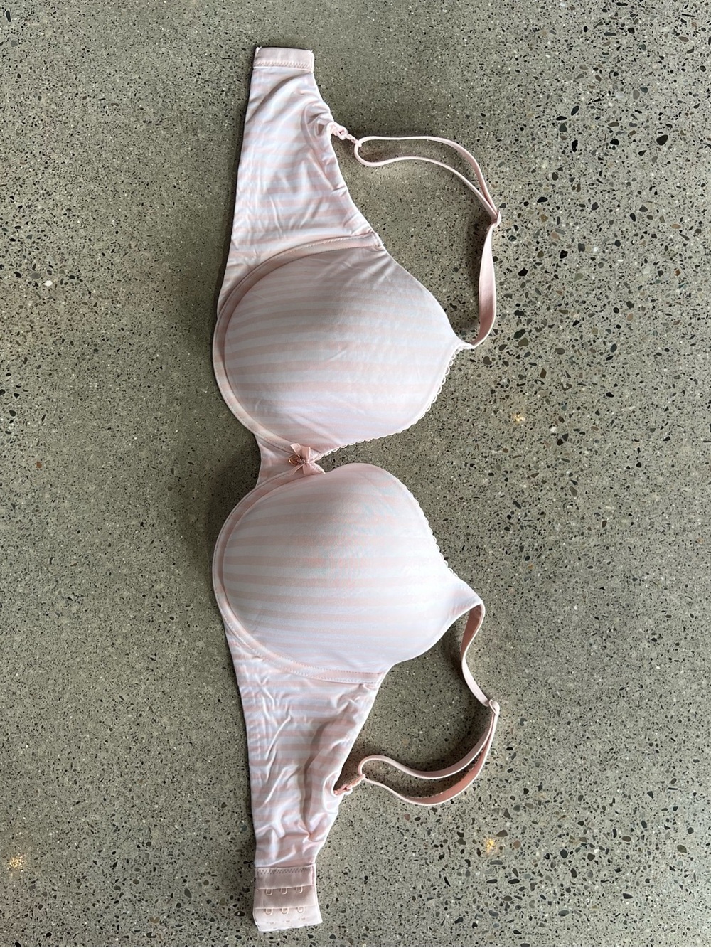 Victoria's Secret Light Pink Striped T-Shirt Bra